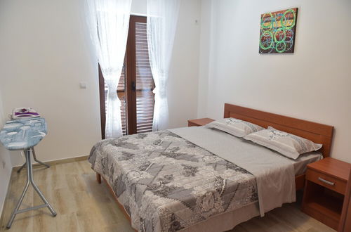 Photo 5 - Apartmani Centar Igalo