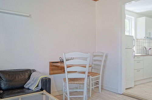 Photo 9 - 2 Person Holiday Home in Gudhjem