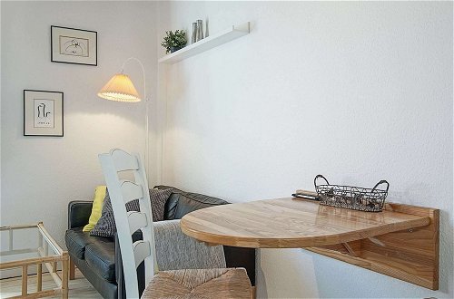 Photo 4 - 2 Person Holiday Home in Gudhjem