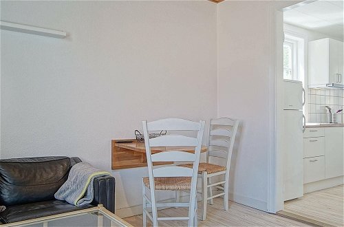 Photo 2 - 2 Person Holiday Home in Gudhjem
