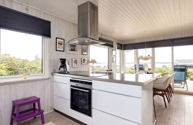 6 Person Holiday Home in Ebberup - Foto 3
