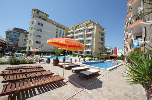 Photo 1 - Menada Sea Regal Apartments