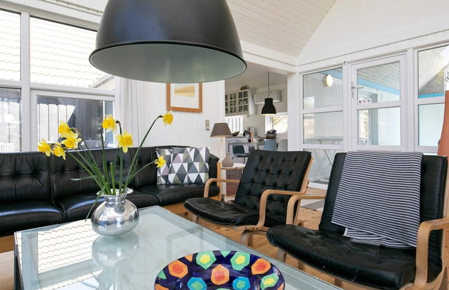 10 Person Holiday Home in Blavand - Foto 18