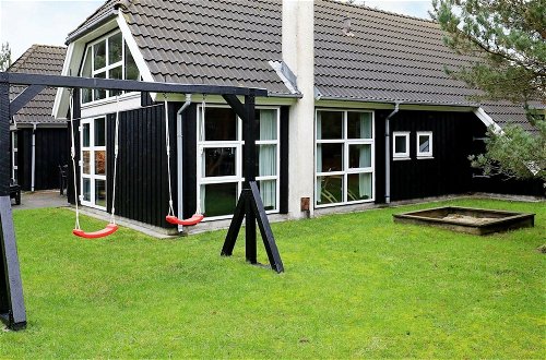 Photo 41 - 10 Person Holiday Home in Blavand