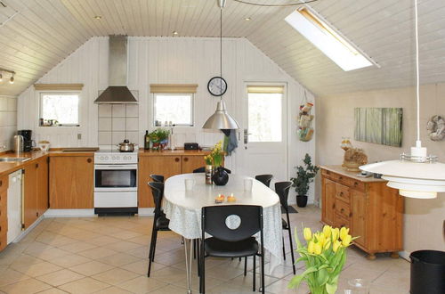 Photo 5 - 6 Person Holiday Home in Hadsund