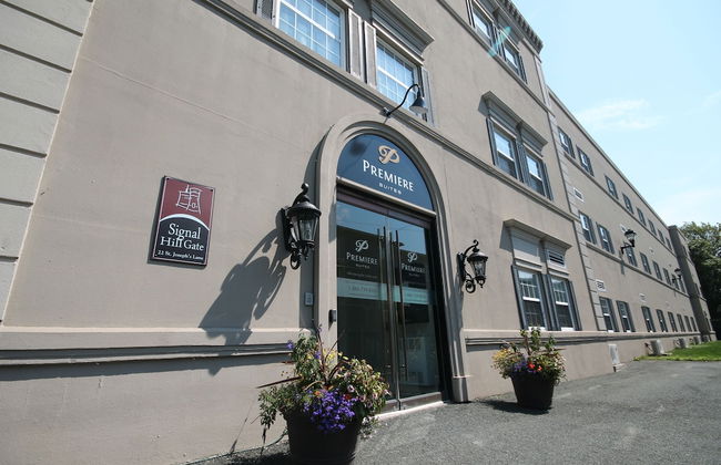 Premiere Suites - St. John's Signal Hill - Photo 1
