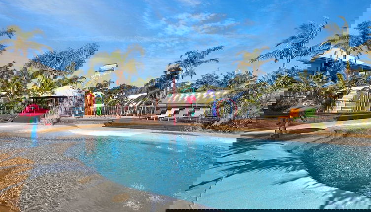 Foto 1 - Wairo Beach Holiday Park