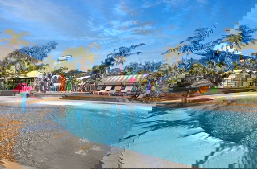 Foto 1 - Wairo Beach Holiday Park