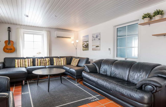 14 Person Holiday Home in Fano - Foto 16
