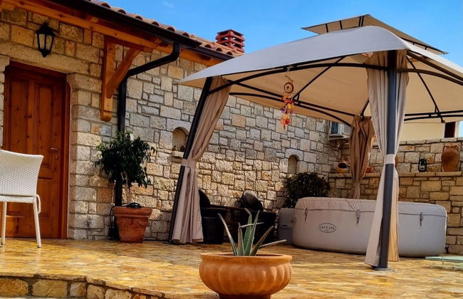 Beutiful House in Upper Qeparo, Coast of Albania - Photo 10