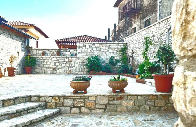 Beutiful House in Upper Qeparo, Coast of Albania - Photo 17