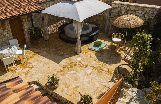 Beutiful House in Upper Qeparo, Coast of Albania - Photo 14