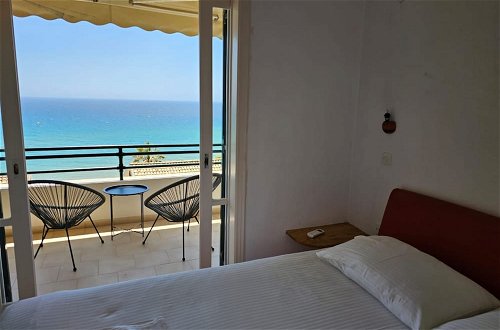 Photo 8 - Corfu Glyfada Menigos Resort