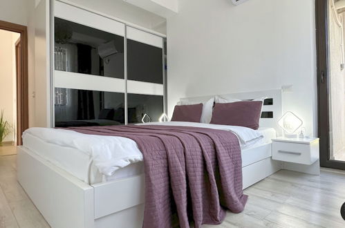 Photo 9 - Deluxe Nicolle Solid Residence Mamaia