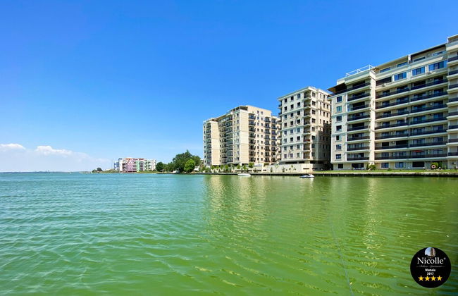 Deluxe Nicolle Solid Residence Mamaia - Foto 1