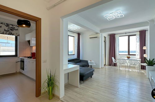 Photo 40 - Deluxe Nicolle Solid Residence Mamaia