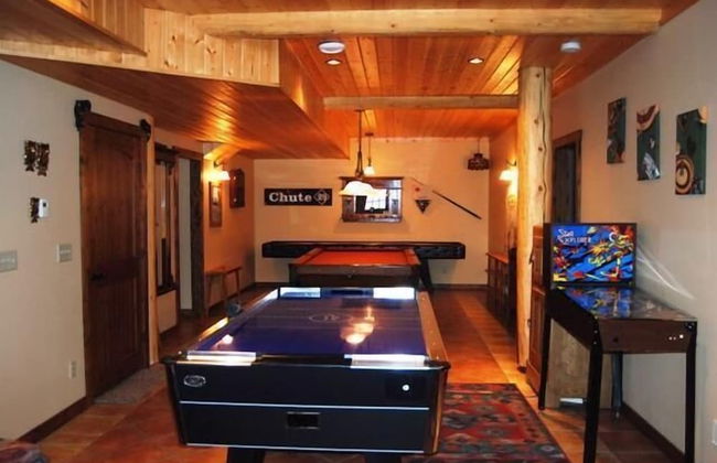Kowal Ski Cabin by Apex Accommodations - Photo 11