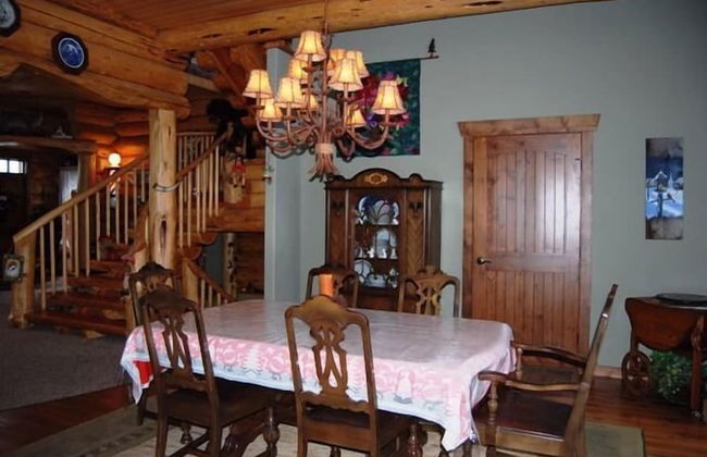 Kowal Ski Cabin by Apex Accommodations - Photo 5