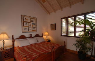 Photo 3 - The Carib House 5 Bedrooms And Pool Close To Beach