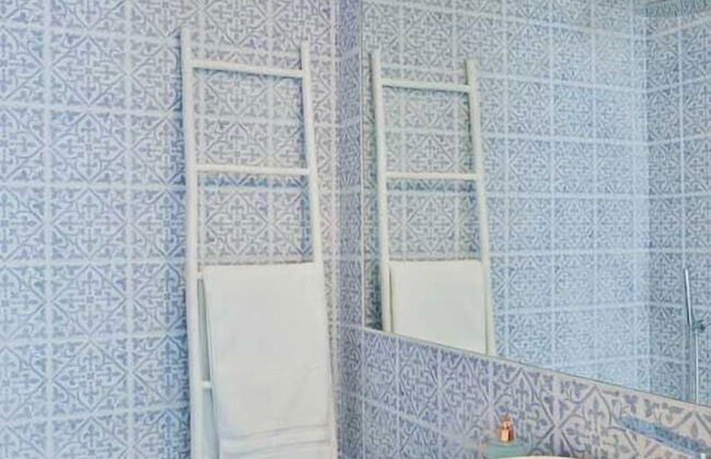 Designed Jaffa Haven with Rooftop by Sea N' Rent - Foto 32