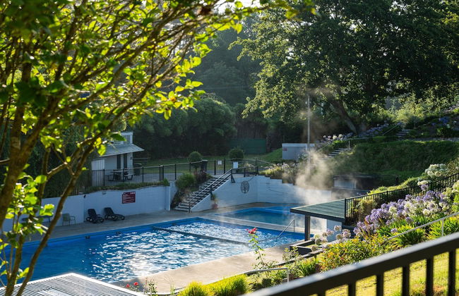 Opal Hot Springs & Holiday Park - Foto 1