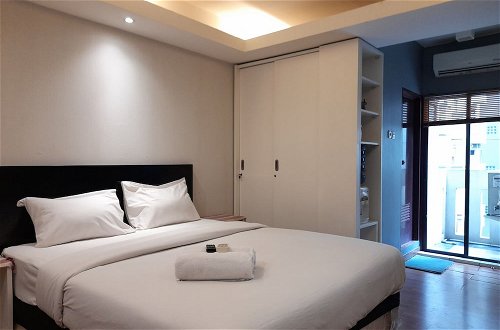 Foto 2 - Modern Studio Room at Gateway Ahmad Yani Cicadas Apartment