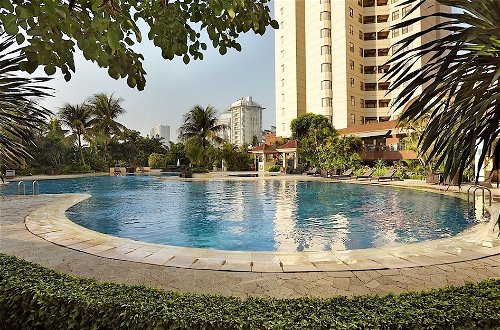 Photo 22 - Spacious And Premium 3Br Apartment With City View Sudirman Tower Condominium