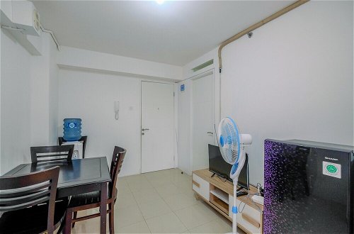 Photo 9 - Comfort 2Br With City View Bassura City Apartment