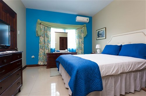Photo 13 - New Kingston Guest Apartment at Inglaterra III