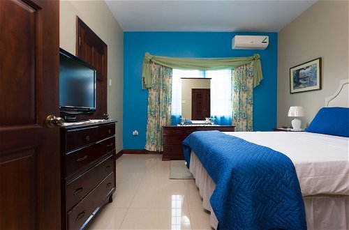 Photo 3 - New Kingston Guest Apartment at Inglaterra III
