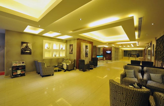 Al Janadriyah Suites 7 - Foto 3