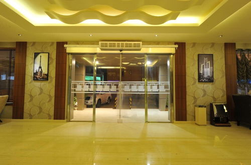 Foto 4 - Al Janadriyah Suites 7