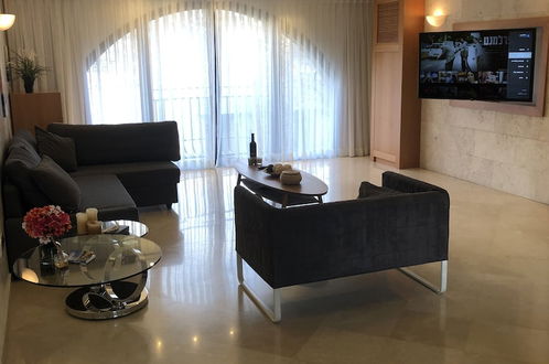 Photo 30 - Mamilla's Penthouse