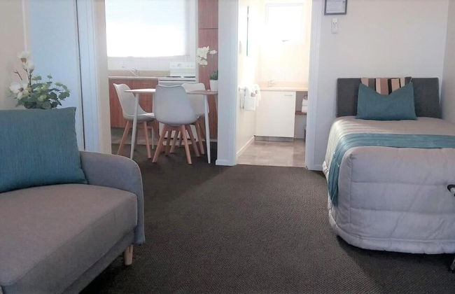Almond Court Motel - Foto 23