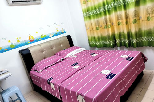 Foto 1 - H Homestay - Semi D 1000Mbps (1Gbps) Wifi, Astro & Private Parking