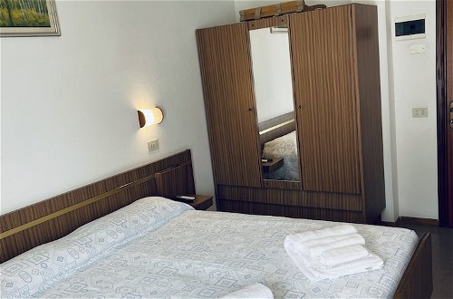 Foto 3 - Hotel Sara - 2 Guests Room - n 13