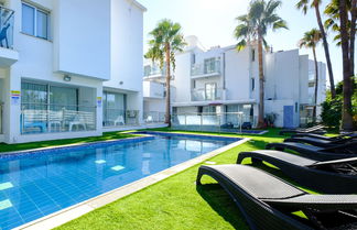 Foto 1 - Rio Gardens - Generous Studio w Shared Pool