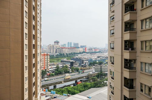 Photo 26 - Cozy Studio Menteng Park Apartment