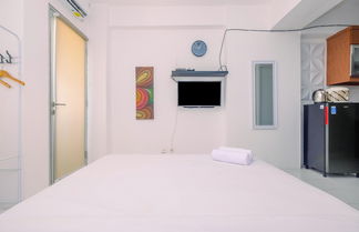 Foto 3 - Cozy and Tranquil Studio Apartment at Gunung Putri Square