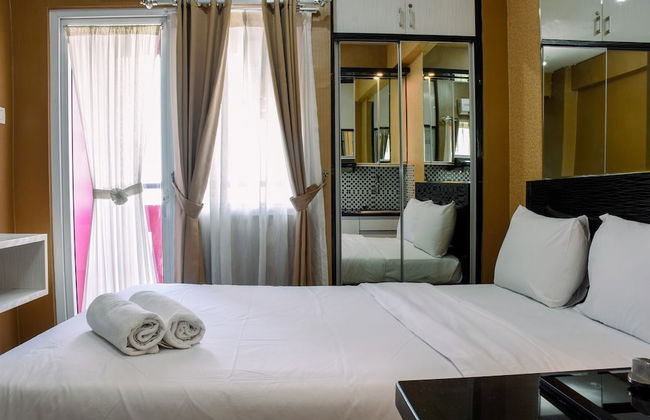 Cozy Stay Studio Room at Green Pramuka City Apartment - Foto 4