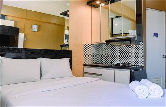 Photo 2 - Cozy Stay Studio Room at Green Pramuka City Apartment