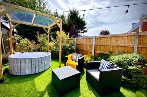 Photo 37 - Remarkable 3-bed Hot Tub House in Blackpool