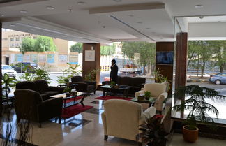 Photo 2 - Diamond Suites