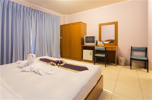 Photo 3 - Room in Guest Room - Bucintoro Restaurant & Guesthouse Belvedere - 10 Minutes From Patong Beach