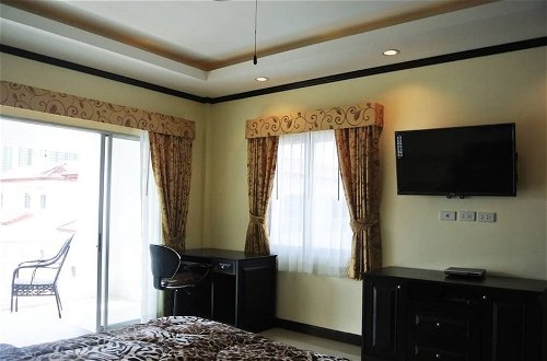 Photo 2 - Baan Suan Lalana Sa Floor 5 Room 516
