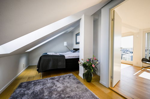 Photo 5 - Spacious 3-bedroom Apartment With a Rooftop Terrace in the Center of Copenhagen