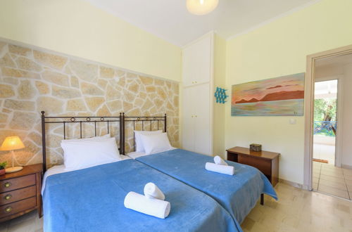 Photo 9 - Kamelia Apartment, A Cozy 2 Bedroom Apt. Only 150m From the sea