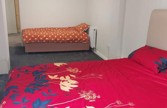 Lovely 3-bed Apartment in Parkgate Rotherham - Foto 1