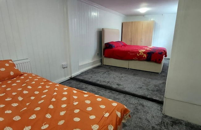 Lovely 3-bed Apartment in Parkgate Rotherham - Foto 6