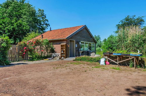 Photo 47 - Enticing Holiday Home in Eastermar near Burgumer Mar Lake